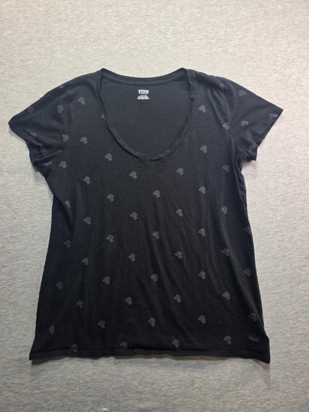 PINK Victoria's Secret Monogram P Logo V-Neck T-Shirt Black Size L